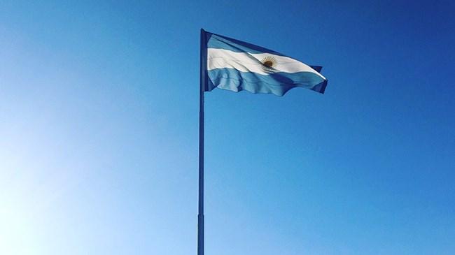 arjantin’de-enflasyon-3-haneye-dayandi