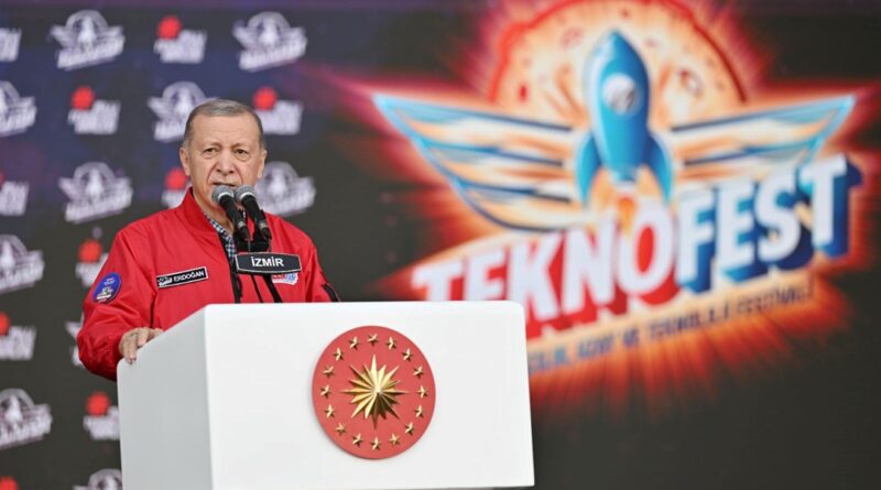 cumhurbaskani-erdogan:-festival-her-acidan-izmir-ve-cumhuriyetimize-layik-bir-etkinlik